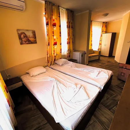 Angel بيت ضيافة *